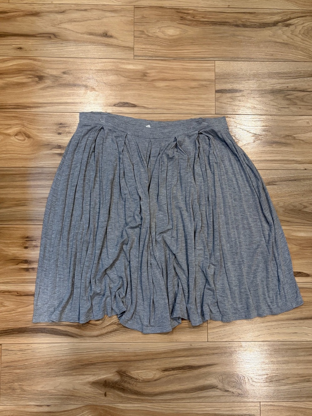 Grey Skirt L